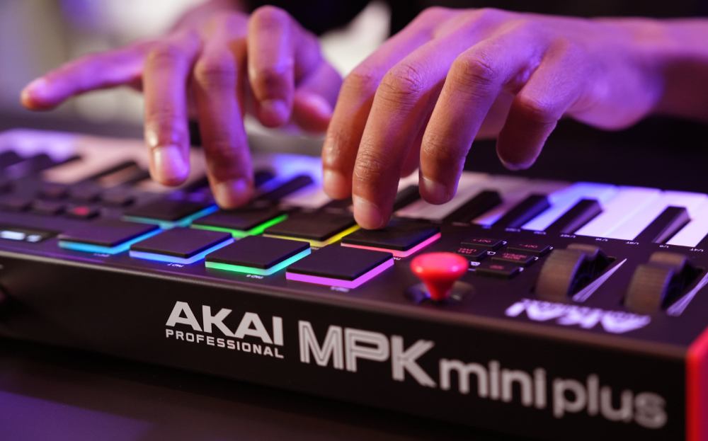 AKAI PRO MPK MINI PLUS бета-скрипт для управления Ableton